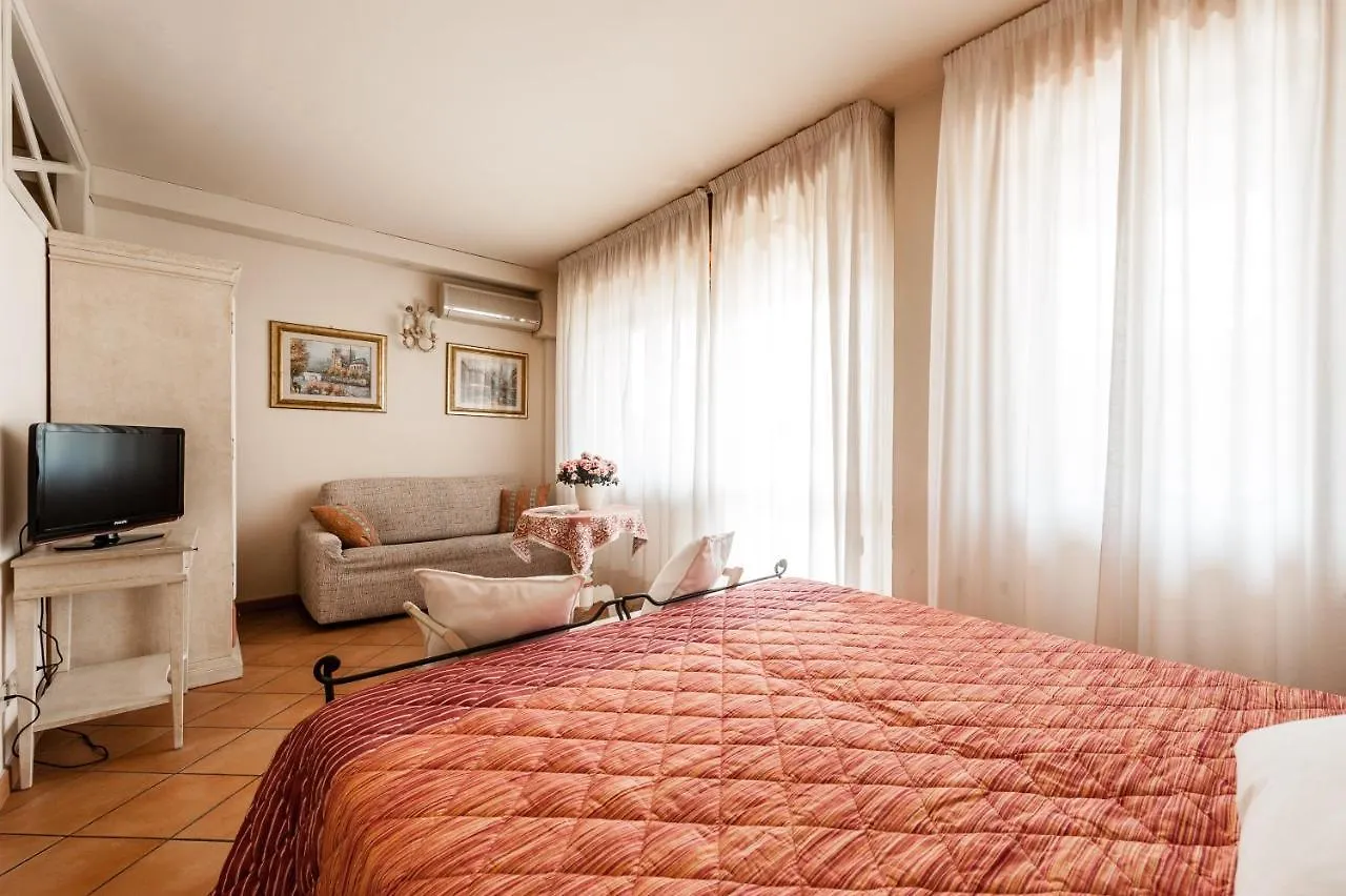 Residence Isola Verde Cisanello Pisa Aparthotel