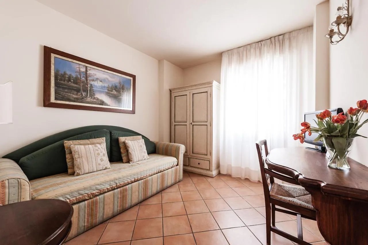 ** Hotel apartamentowy Residence Isola Verde Cisanello Piza Włochy